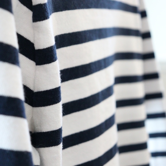 J. Crew Boatneck T-shirt Size Small - Picture 6 of 6